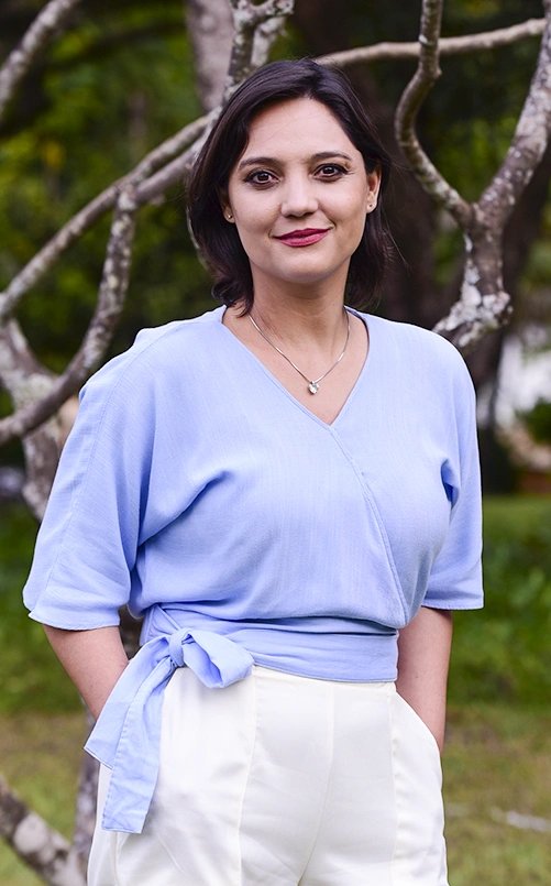 Sobre-Adriana-Cardoso-Jornalista-Maringa